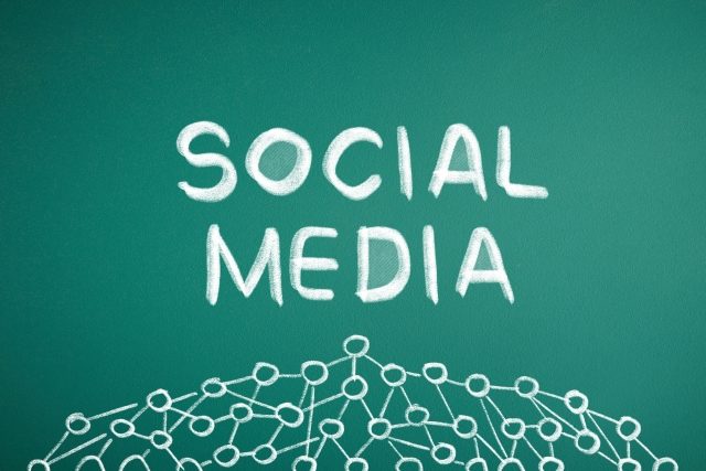 SNSを使った副業は投稿がポイント！フォロワーが少なくても稼げる？