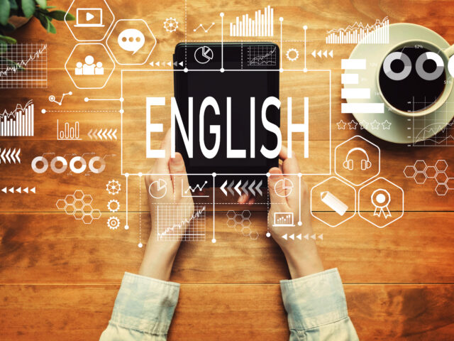 英語を活かした在宅副業について。英検やTOEICなどの資格は必要？